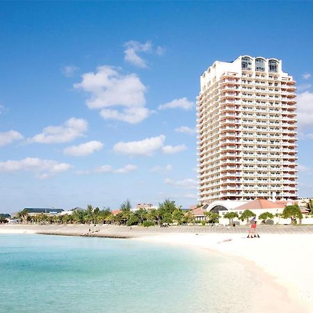 The Beach Tower Okinawa Chatan Esterno foto