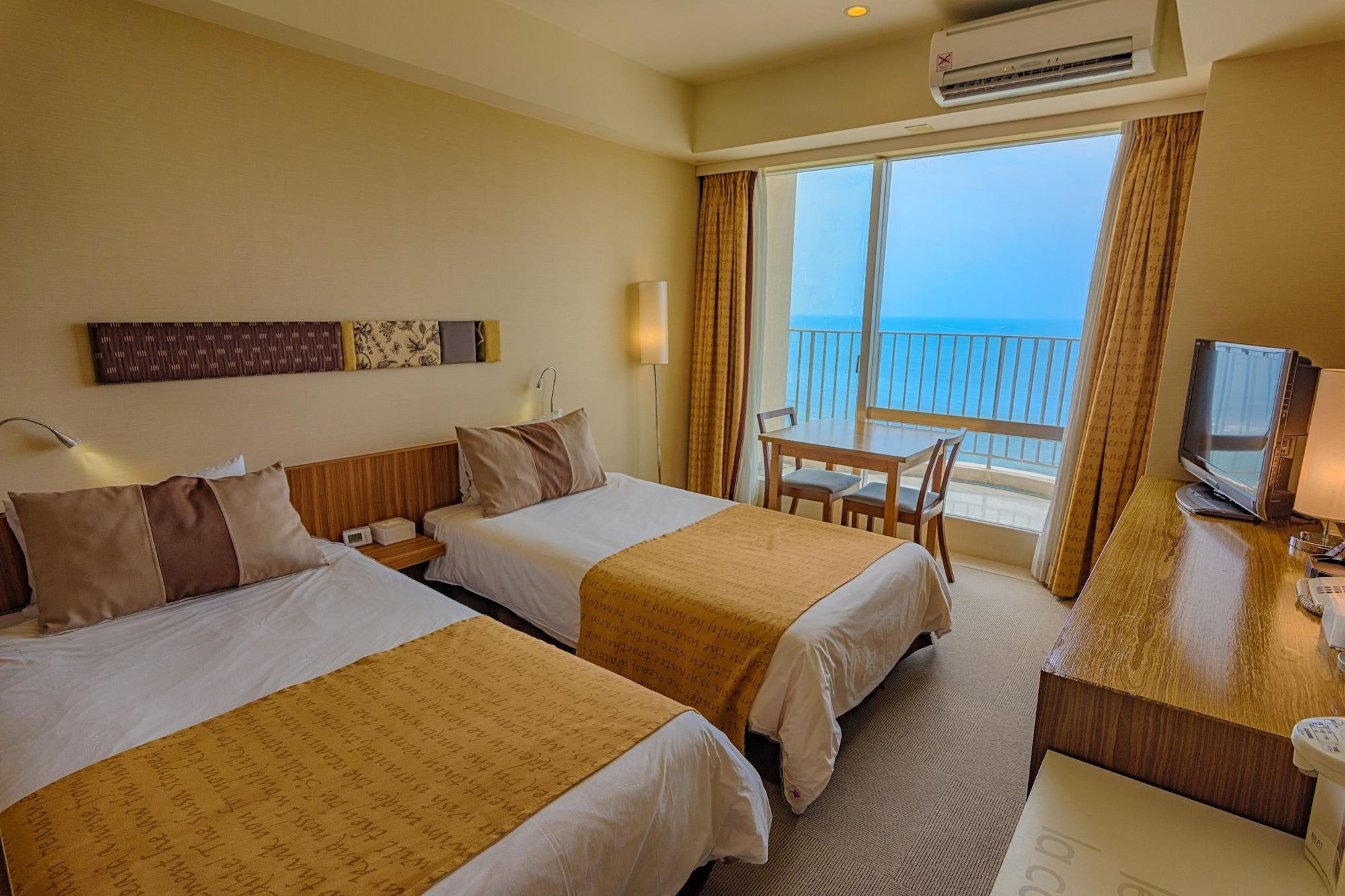 The Beach Tower Okinawa Chatan Esterno foto